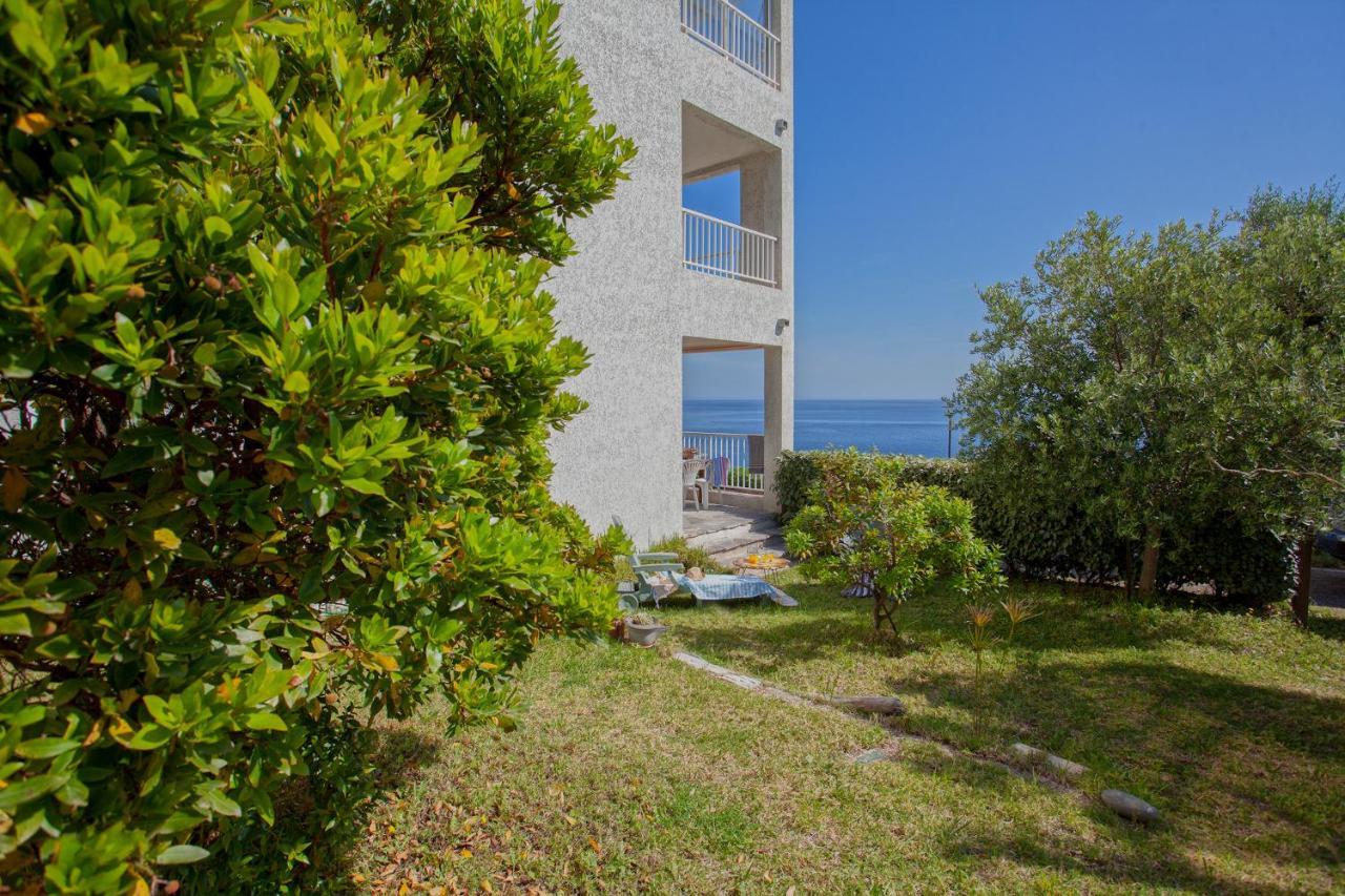 Ferienwohnung Casa L'Alivi Luri Exterior foto